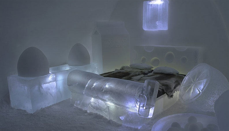 cama de hielo que reproduce el interior de una nevera