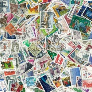 Francia - Colección de 300 sellos diferentes