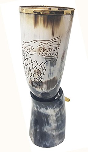 Cuerno de toro de 30,5 a 38 cm: cuerno vikingo para bebidas artesanal con grabado del rey Robb, el"Joven Lobo" con embellecedor de latón en el borde superior y en la empuñadura; (0,5 pinta)