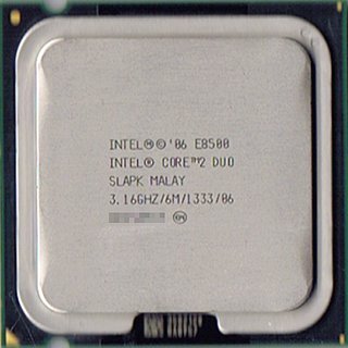 Intel Core 2 Duo Processor E8500 (6M Cache, 3.16 GHz, 1333 MHz FSB) 6MB L2 Caja - Procesador (3.16 GHz, 1333 MHz FSB), Intel Core2 Duo, 3,16 GHz, LGA 775 (Socket T), 45 nm, E8500, 64 bits)