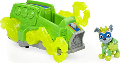 PAW PATROL- Mighty Pups Charged Up Rocky’s Deluxe Vehicle with Lights and Sounds Vehículo Rocky con Luces y Sonidos, Multicolor (Spin Master 6056875)