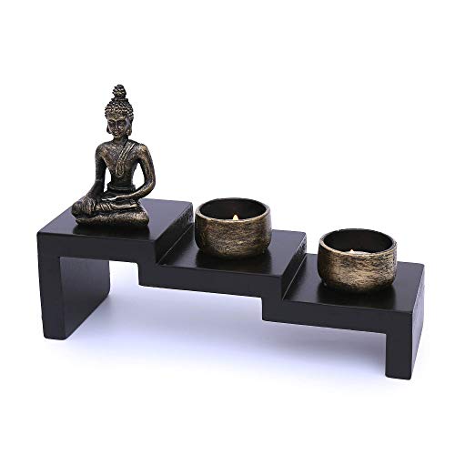 Flanacom Jardín zen con figura de Buda – Jardín japonés en miniatura – Feng Shui – Juego de 2 velas de té – amuleto de la suerte del budismo y Daoismo (como portavelas).