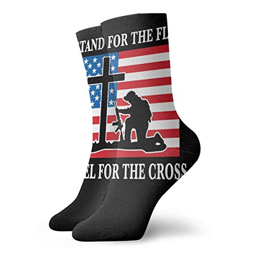 Tammy Jear Los calcetines unisex representan la bandera arrodíllate para el soldado cruzado Moda Novedad Calcetines deportivos secos