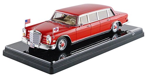 Truescale Miniatures- tsm154340 – Mercedes-Benz 600 Pullman – Baron Hilton Familly – 1972 – Rojo – Escala 1/43