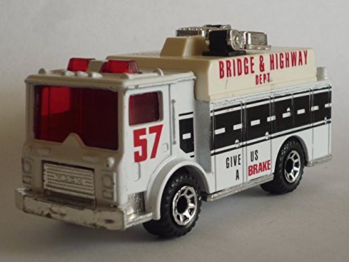 MATCHBOX 1991 "SUPERFAST" MB57-H Mack Auxiliary Power Truck (white) by Matchbox