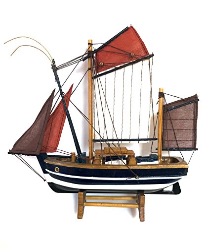 NAUTICALMANIA Maqueta Barco de Pesca Atunero Francés Fabricación Artesanal (El thonier) 24x24x6cm