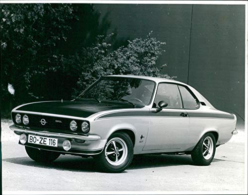 1970 Opel Manta GT/E - Vintage Press Photo