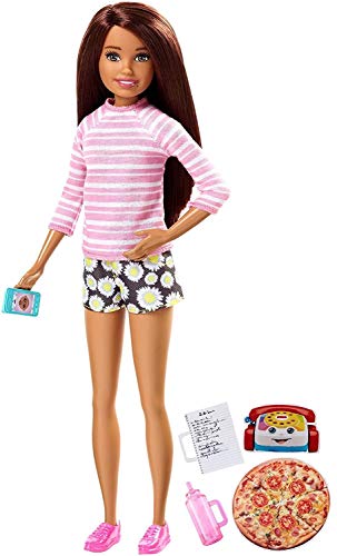Barbie-FHY92 Skipper, Muñeca Hermana de Barbie, Multicolor (Mattel FHY92)