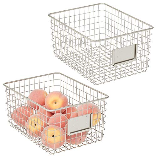 mDesign Juego de 2 cajas multiusos de metal – Caja organizadora multifunción para cocina, despensa, etc. – Cesta de almacenaje de alambre, compacta y universal – plateado mate