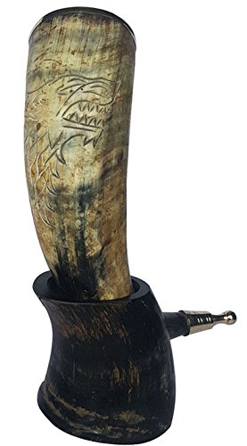 Cuerno de toro XXL: cuerno para bebidas artesanal con grabado del rey Robb, el"Joven Lobo"; de 30,5 a 35,5 cm (12-14 pulg.) con embellecedor de latón en el borde superior y en la empuñadura