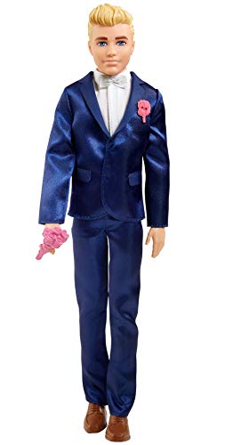 Barbie Ken Novio Muñeco vestido con traje de novio con accesorios para boda (Mattel GTF36)