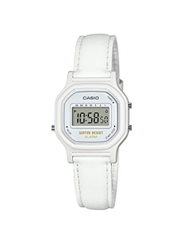 Casio - Reloj de cuarzo clásico para mujer de resina, color blanco (modelo:LA-11WL-7ACF)