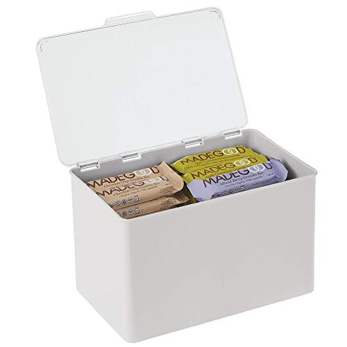 mDesign Caja con tapa para la cocina, la despensa o el despacho – Cajones de plástico sin BPA apilables – Cajas de ordenación compactas para artículos del hogar – gris claro y transparente