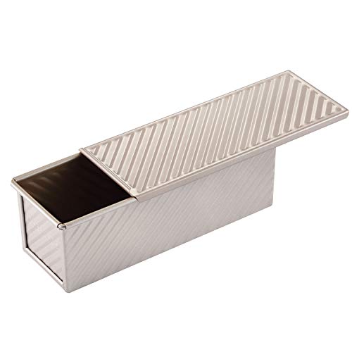 CHEFMADE Pullman Pan con labio, Caja corrugada rectangular antiadherente con capacidad de masa de 0,66lb para hornear en el horno 2.8" x 8.1"x 2.8" (oro champán)