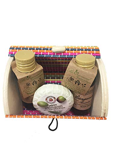 Champú Bodymilk y jabón con baúl madera y mimbre (Pack 24 ud)