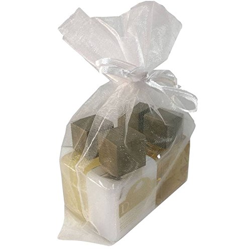 Detalle de gel de baño, champú de Soja y Jojoba, crema corporal y colonia fresca para regalar (Pack 24 ud)