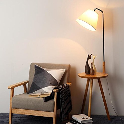 A Lámpara de pie minimalista moderna lámpara de mesita de noche de estilo europeo