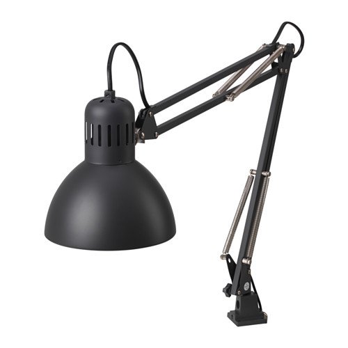 Lámpara de trabajo Ikea Tertial en gris oscuro; A++.