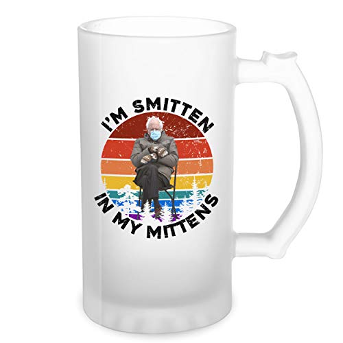 Bernie Sanders Smitten In My Mittens meme gloves parody Transparente taza de Stein de la cerveza 0.5L