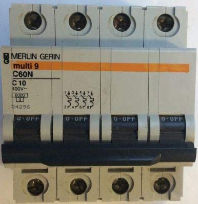 24296 Merlin Gerin Int. Aut. C60N 4P 10A curva C Scheider electric