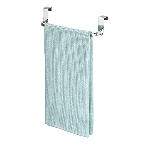 InterDesign Axis Toallero para paños de cocina, pequeño perchero para puerta de metal, toallero sin taladro para baño y cocina, plateado