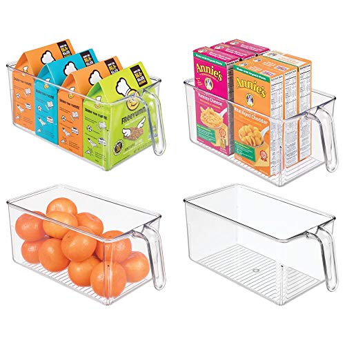 mDesign Juego de 4 cajas de almacenamiento de plástico – Ideal para los armarios de cocina o como organizador de frigorífico – Caja organizadora abierta con asa incorporada – transparente