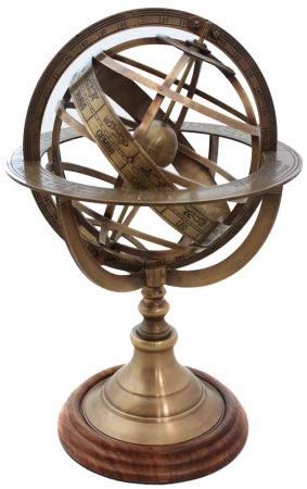 Bhrtiya Handicrafts - Pisapapeles de madera con esfera de latón armillar, estilo antiguo, estilo vintage, diseño de barco pirata (latón envejecido) (43,5 cm)