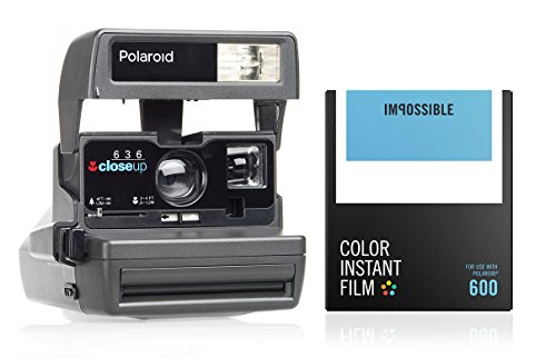 Impossible - Cámara Polaroid 600 90's - pack regalo [modelo surtido]