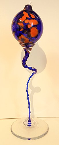 Lampara de aceite en un pie largo y colorato de cristal coloreado, lampara de petroleo de vidrio soplado a boca de colour azul y naranja, a rellenar, altura aprox. 30 cm, diseñado y fabricado por Oberstdorfer Glashuette