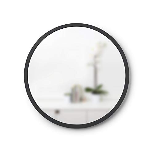 Umbra 1013756-040 - Espejo de pared con marco de goma, espejo de pared redondo de 45,7 cm para entradas, aseos, salas de estar y mucho más, doble como arte moderno de pared, color negro