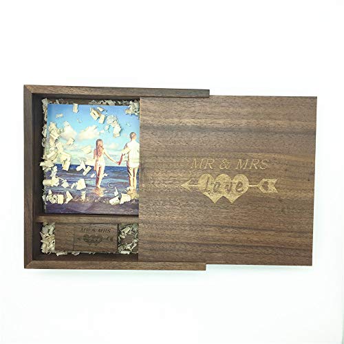 LXSINO USB Flash Drive de madera con diseño de Mr & Mrs grabado con láser - Memory Stick USB de 32GB con caja de madera para fotografía (170 * 170 * 35 mm) para novia, novio (nogal)