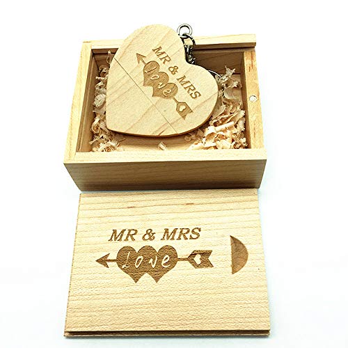Memoria USB de madera con diseño grabado por láser de Mr & Mrs - Memoria USB de 32GB con forma de corazón y caja a juego para regalo de novedades (Maple)