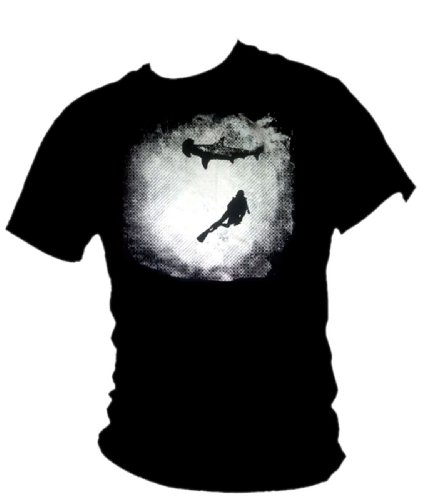 Blue Ray T-Shirts Camiseta de buceo nocturna para hombre con tiburones Hammerhead