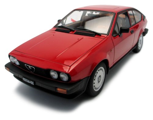 1980 Alfa Romeo Alfetta GTV 2.0 1/18 Red [Toy] (japan import)