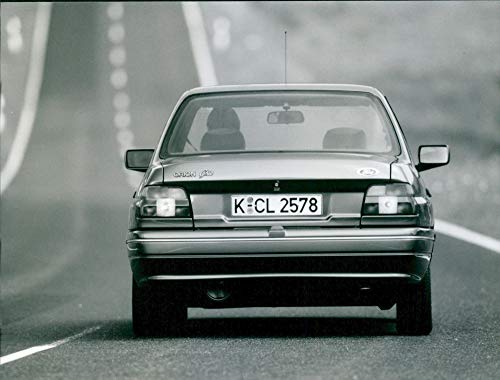 1992 Ford Orion Ghia - Vintage Press Photo