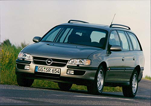 1998 Opel Omega Caravan - Vintage Press Photo