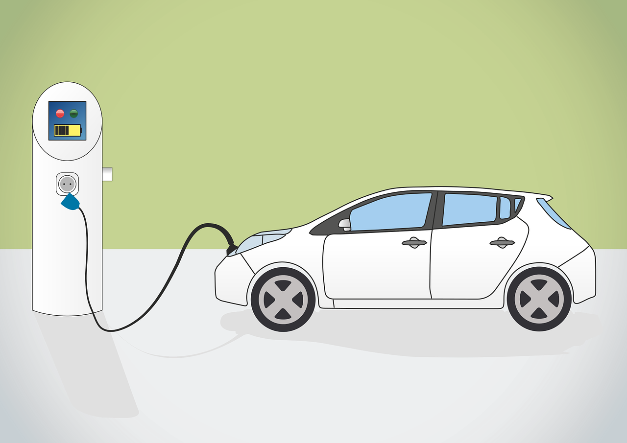 ¿Cuánto tiene que marcar la batería del coche?
