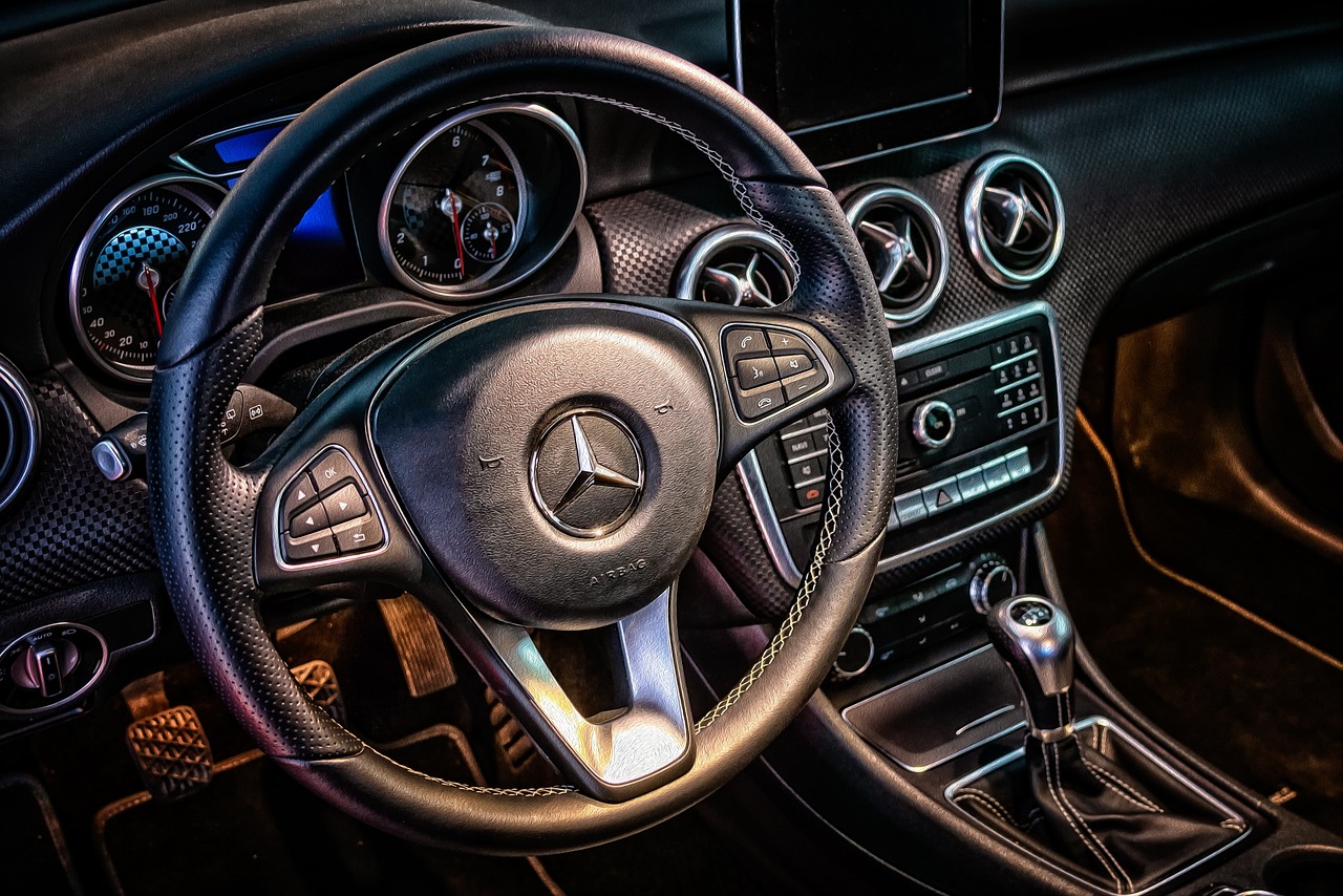 ¿Qué significa la A en el tablero del Mercedes Benz?