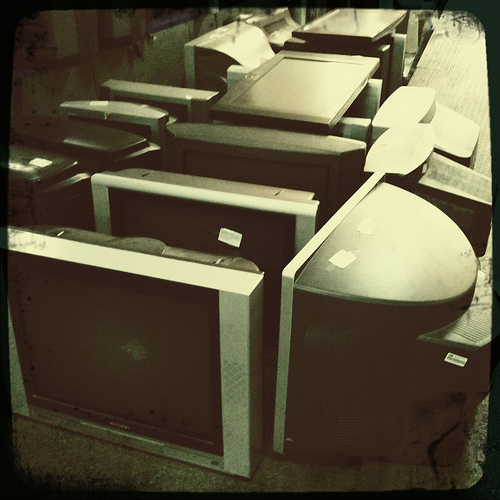televisores antiguos grandes