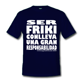 camiseta negra friki 