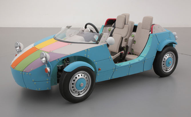 el coche deportivo de Toyota inspirado en los juguetes