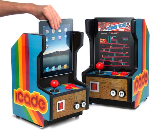 accesorio para convertir el iPad en un videojuego al estilo de los años 80