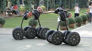 Cómo funciona el Segway, el monopatín que juega con el equilibrio Cómo funciona el Segway, el monopatín que juega con el equilibrio