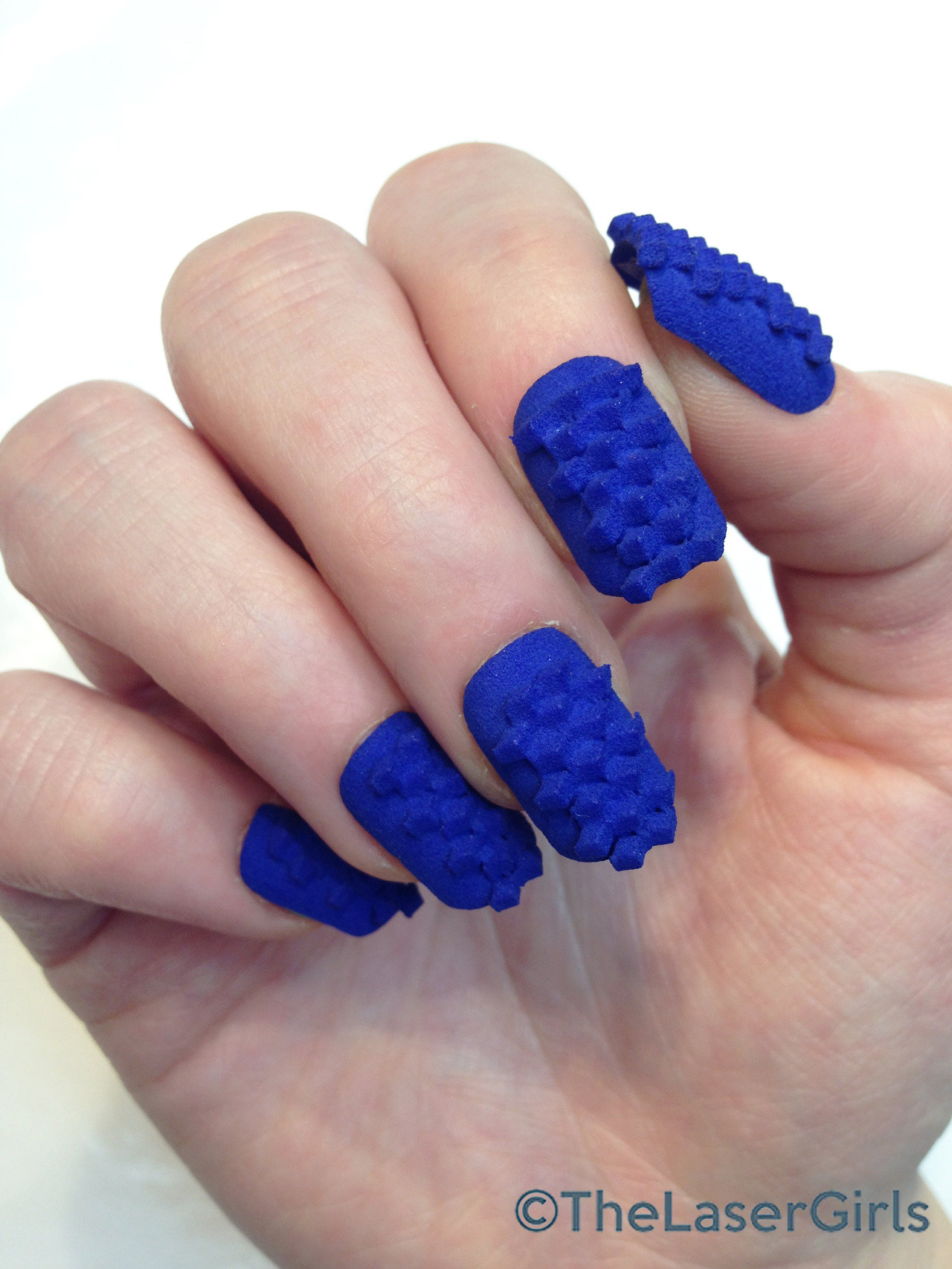 Uñas impresas, la manicura futurista Uñas impresas, la manicura futurista