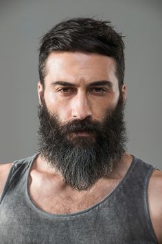 Cómo mantener una barba bien cuidada