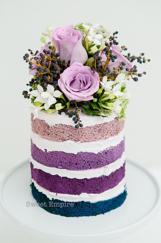 Naked cake de colores