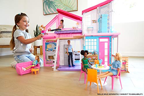 Barbie Malibu, casa de muñecas de dos pisos plegable con muebles y accesorios, multicolor, única (Mattel FXG57) Barbie Malibu, casa de muñecas de dos pisos plegable con muebles y accesorios, multicolor, única (Mattel FXG57)