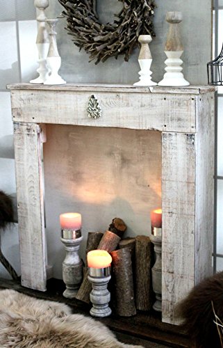 Chimenea decorativa de madera en color blanco antiguo, ya montada Chimenea decorativa de madera en color blanco antiguo, ya montada