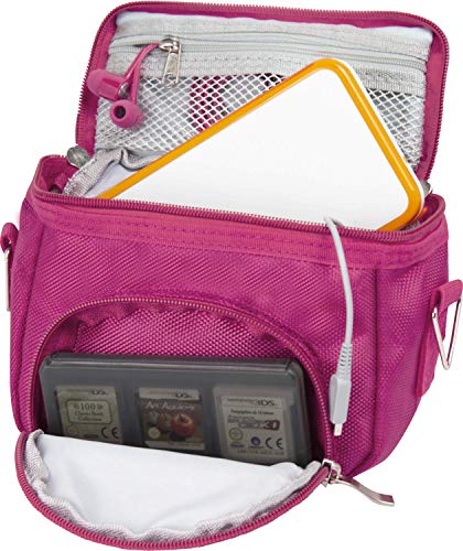 Nintendo ® DS TRAVEL BAG para Consola Juegos y Accessarios (adapta TODOS Los Versiones de DS con Pantalla Plegable - Por ejemplo: Original DS / 3DS / DS Lite / Nintendo 3DS XL / DSi / etc pero no 2DS Modelo Version) - Diseñado por KIICKS ® en exclusiva pa