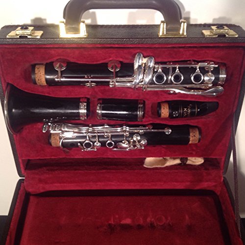 Clarinete Sib Buffet E11 17/6 llaves plateadas (BC2501-2-OGB)